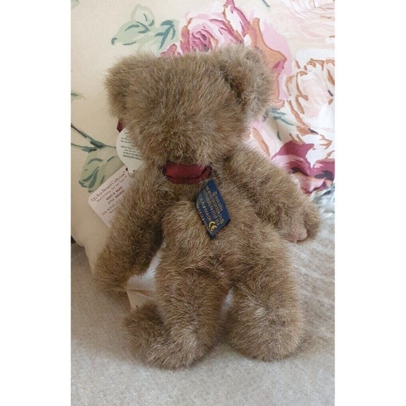 Boyds Bears Sissy B. Bear Sisters are the Beary Best Jointed 8" Plush w/ Tag - Picture 3 of 8